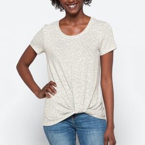 Nine Britton | Gray Cheetah Print